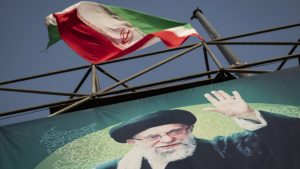 Арабска телевизия съобщи, че Али Хаменей е жив