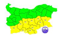 Жълт код за значителни валежи в почти цяла Южна България