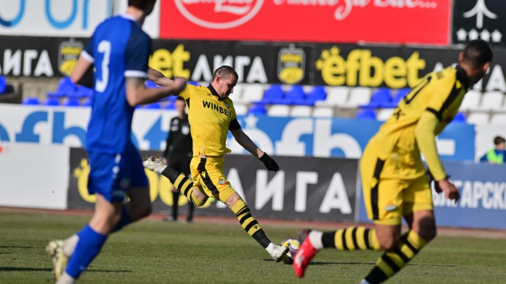 Монтана и Ботев (Пловдив) не успяха да се победят