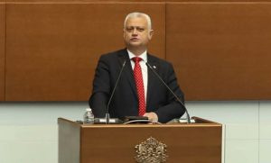 Министър Дечев: Смяната в ГДНП е заради липса на информация, не заради разследвания