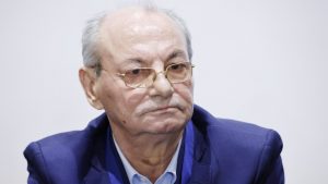 Ахмед Доган аут от листите на АПС за изборите на 19 април