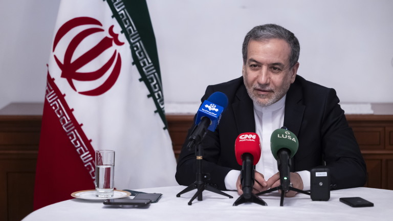 Арагчи: САЩ затвориха Ормузкия проток