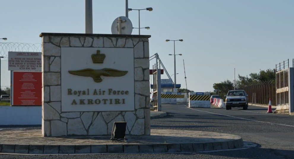 Нова тревога в Кипър: сирени отново прозвучаха в района около британската база Акротири