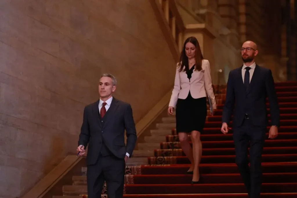 Кабинетът предлага мерки срещу скъпите горива: помощи за уязвимите и подкрепа за част от бизнеса