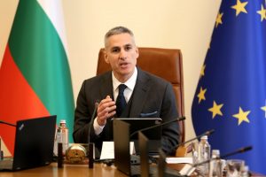 Гюров: Политици опитват да търгуват националния интерес срещу "Магнитски"