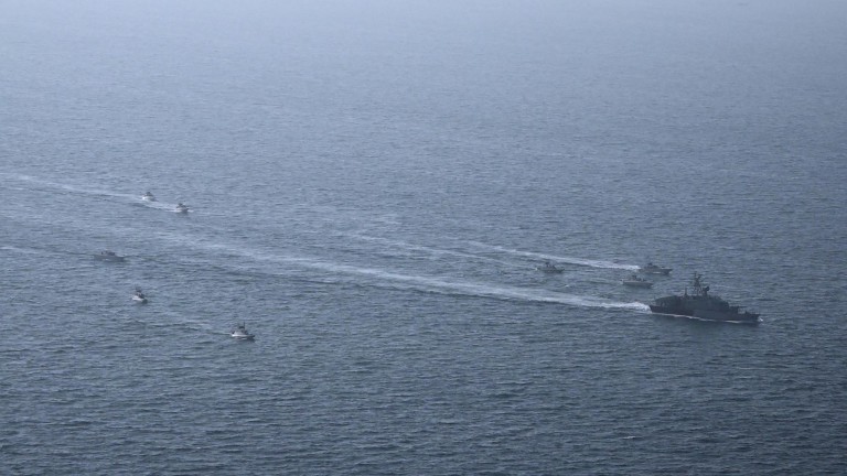 САЩ обявиха, че са унищожили 16 ирански кораба за поставяне на мини край Ормузкия проток