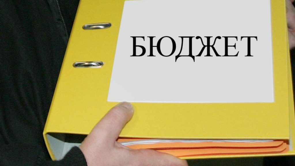 Парламентът одобри на първо четене удължителния закон на бюджета