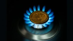 Газът в Европа поскъпва с над 27% заради военната ескалация в Близкия изток