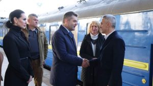 Андрей Гюров е в Киев с петима министри за срещи със Зеленски и украинското ръководство