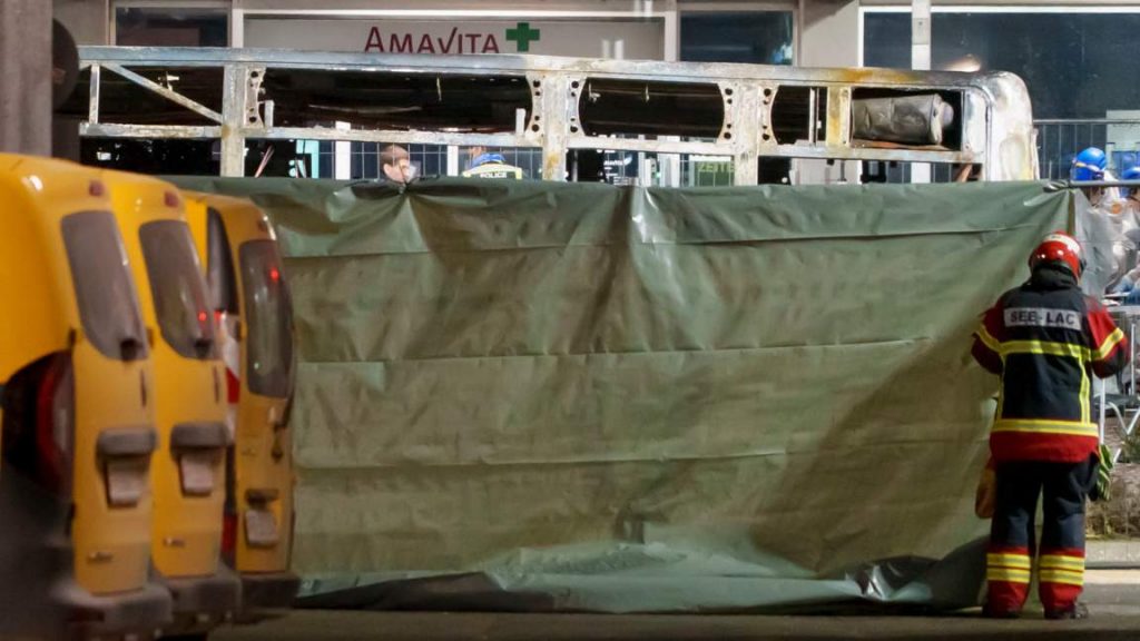 Шестима загинаха при пожар в автобус в Швейцария