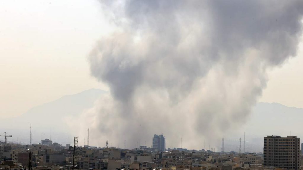 Нови взривове в Техеран, Иран вижда зад преговорите план за сухопътна операция