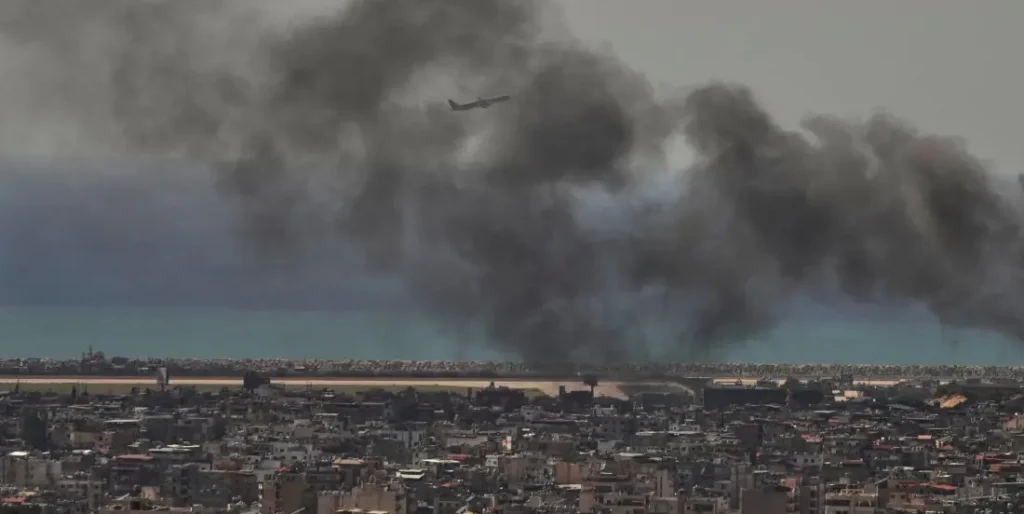 Оставка във Вашингтон заради ударите в Иран: войната разтваря нов фронт и в политиката на САЩ