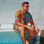 След 250 000 евро от държавата: Иво Аръков пее пред празна зала