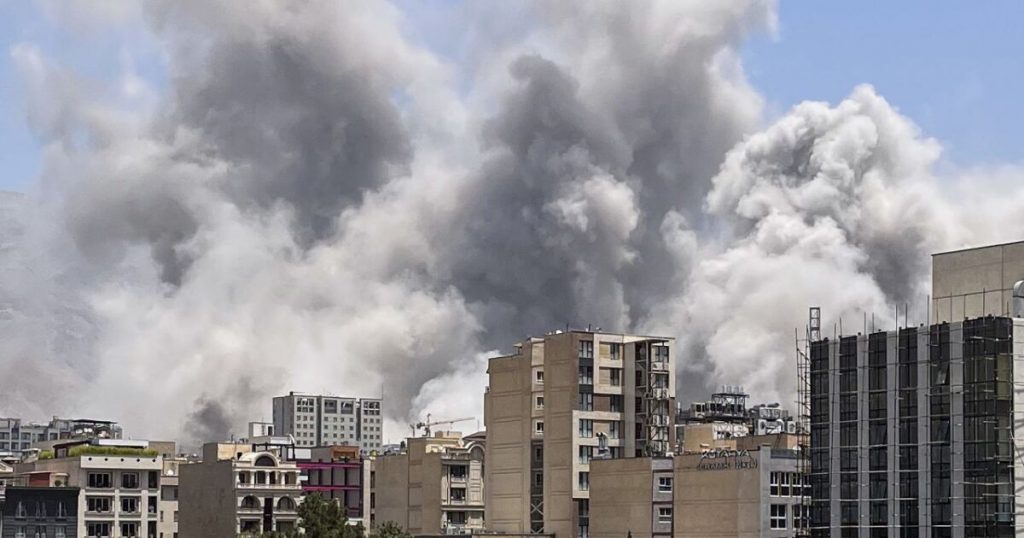 Израел отвори нов фронт в Иран: удари по Техеран и за първи път по цели в Каспийско море