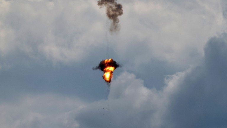 Израел: Около половината от иранските ракети са били с касетъчни бойни части