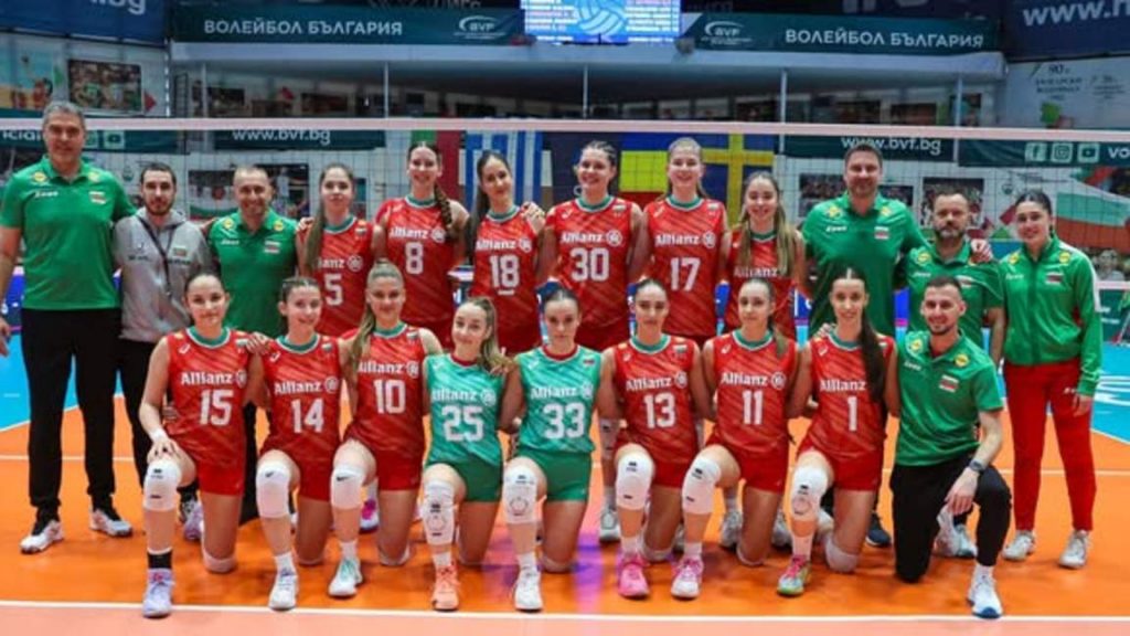 Отличен старт за младите ни волейболистки