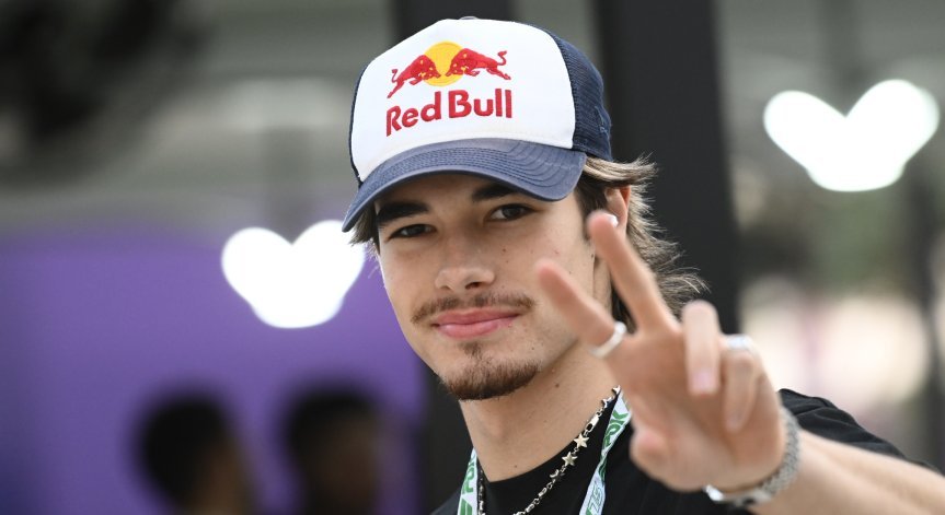 Цолов блесна в Мелбърн: 4-ти в първата тренировка на сезона във F2 и два пъти начело в класирането