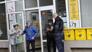 Пенсии, напрежение и блокади във Варна: КНСБ започна серия от протести