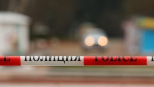 Разследват смъртта на новородено, открито на сметище в Сливен