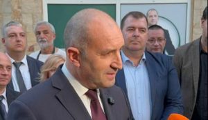 „Прогресивна България“ обяви водачите си: Радев повежда две листи, в челото влизат бивши министри и спортисти