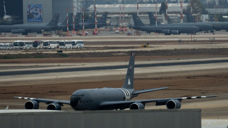 Ирански удар е повреди 5 американски самолета за дозареждане в Саудитска Арабия