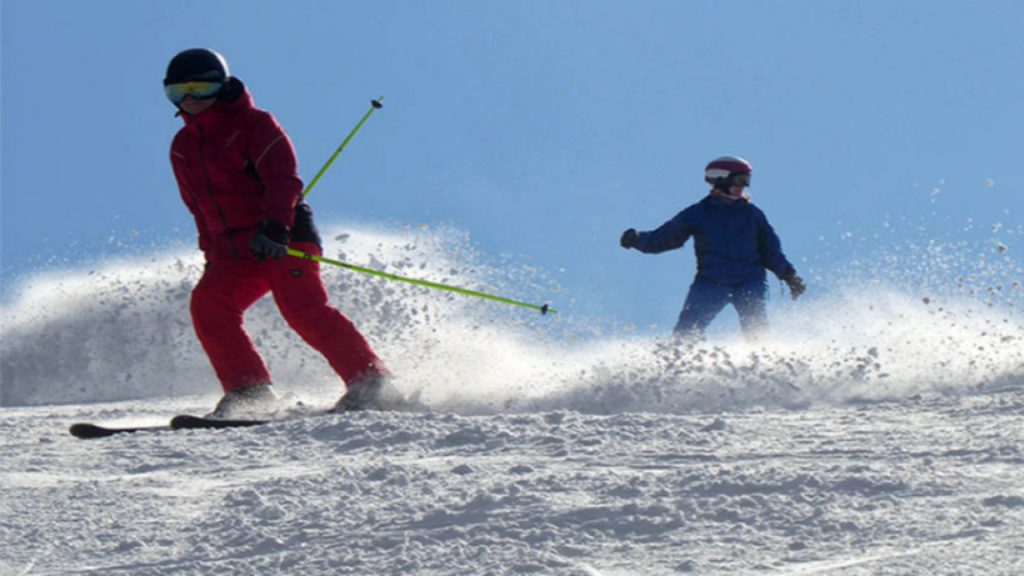 Сезонът в Банско пред провал, искат помощ от държавата