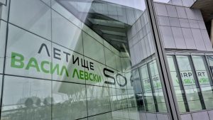 Около 140 пътници пристигнаха в София на летище "Васил Левски" с полет от Оман