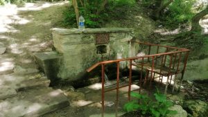 Проба показа завишени нитрати във водата от „Сребърна чешма“ в Каварна