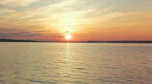 Слънчев и спокоен 9 март: хладно утро, слаб вятър и температури до 15 градуса