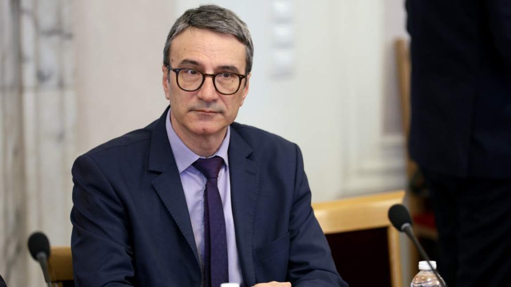 Трайков: 20-евровата помощ за гориво е все по-близо, цените вече доближават прага