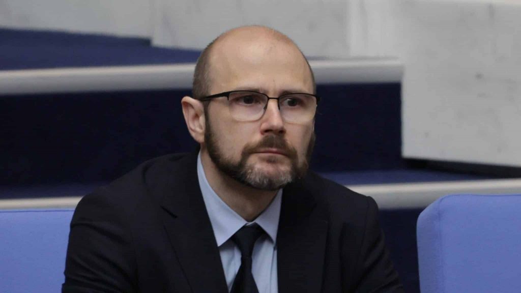 Министърът на правосъдието: Нямам притеснения от проверки, прокуратурата дължи отговори