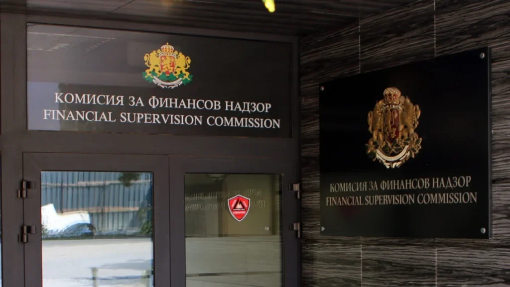 КФН спира нови договори на „ДаллБогг Живот и Здраве“ заради нарушения