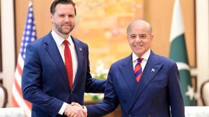 САЩ и Иран седнаха на масата за преговори под знака на „червени линии“