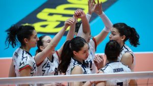 Левски е на крачка от финала: „Сините“ пречупиха ЦПВК и поведоха в серията