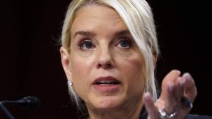 Тръмп сменя главния прокурор: Назначен личен адвокат