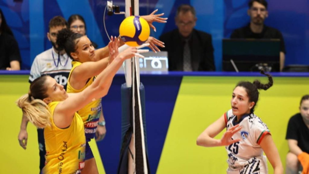 „Марица“ поведе във финалната битка срещу „Левски“ след чиста победа в Пловдив