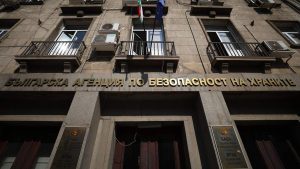 Над 1,5 тона пилешко месо спряно на „Капитан Андреево“: БАБХ засече нелегален внос от Турция