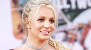 Бритни Спиърс потърси лечение след арест за шофиране под влияние на алкохол и наркотици