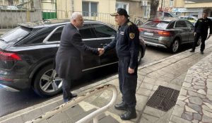 Дечев поиска безкомпромисни действия срещу изборните престъпления при среща с полицията във Варна