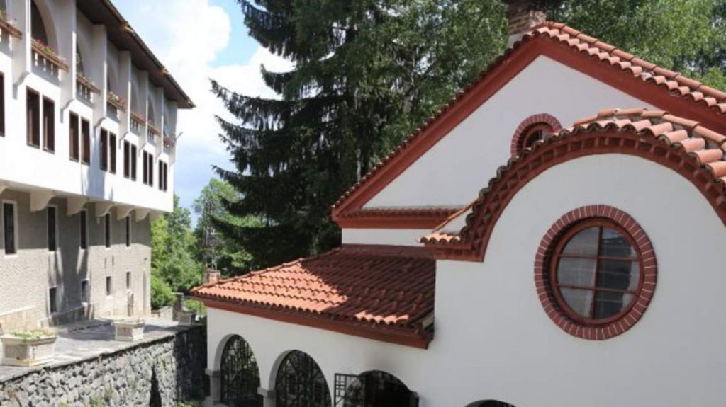 Планински спасители издирват човек край Драгалевския манастир