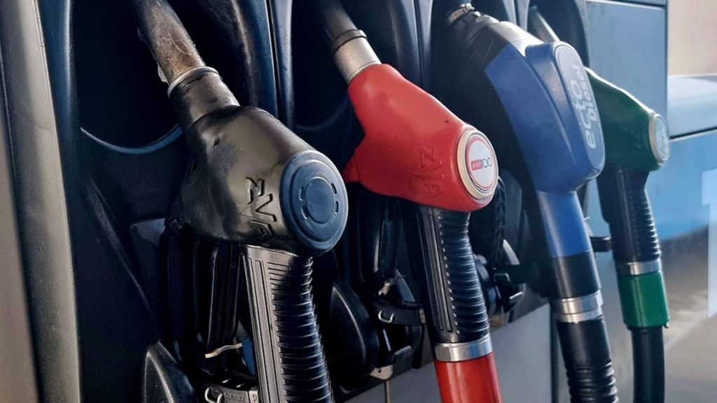 Стартира изплащането на компенсациите за гориво