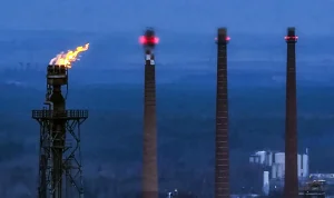 Ирански дронове удариха кувейтската рафинерия „Мина ал Ахмади“