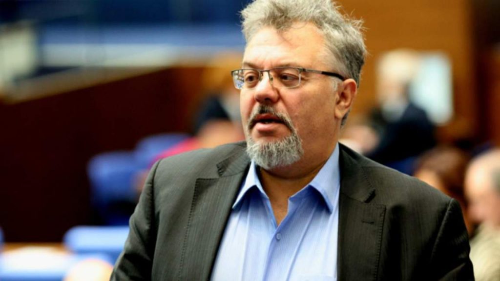 Манол Пейков призова да спре спорът около мандата на Асен Василев