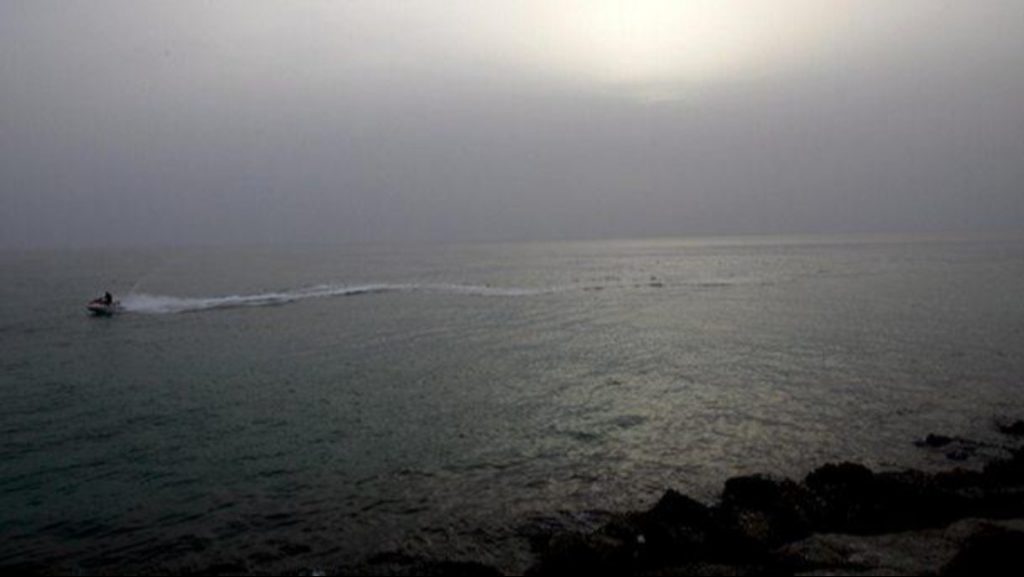 Примирието не отпуши Ормузкия проток: трафикът остава почти замрял