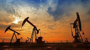 Тръмп върна петрола над 100 долара