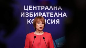 В избирателните списъци за вота на 19 април са вписани малко над 6,575 млн. души