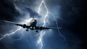 Мълния удари самолет край Варна (СНИМКA)