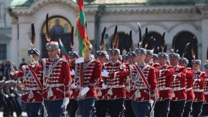 България чества Деня на храбростта с Ф-16 в небето и първо празнично слово на Илияна Йотова