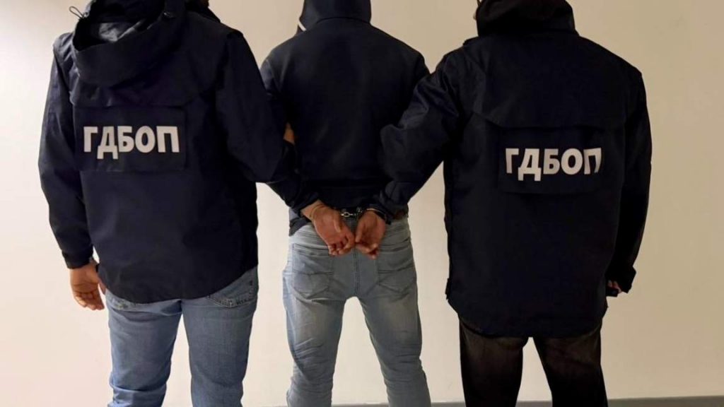 ГДБОП с първи арести за измамните SMS-и от името на МВР