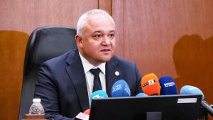 Деветима задържани в София след разбиването на мащабна мрежа за имотни измами